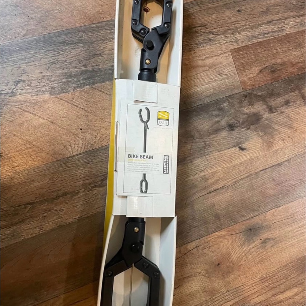 Aris Black Bike Beam Accessory NEW in box